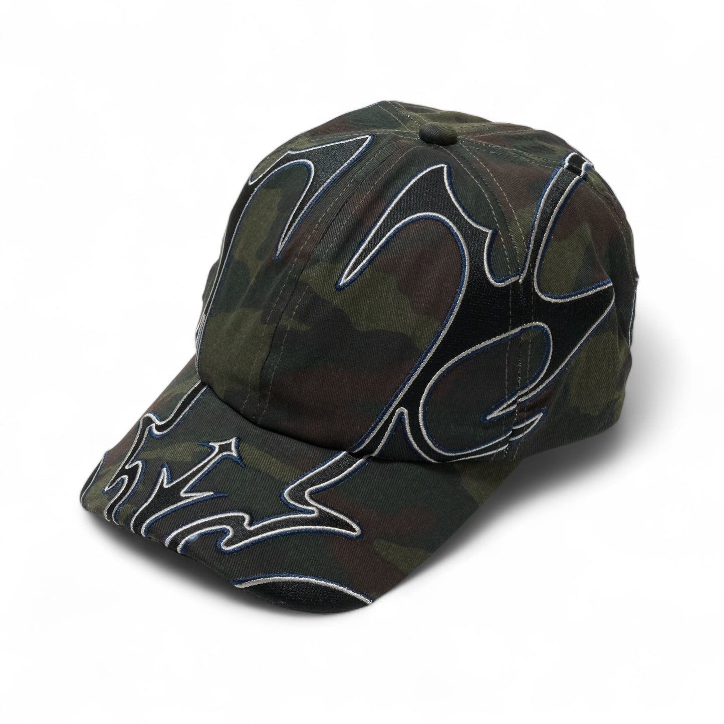 eNrOll Camouflage CAP / Black