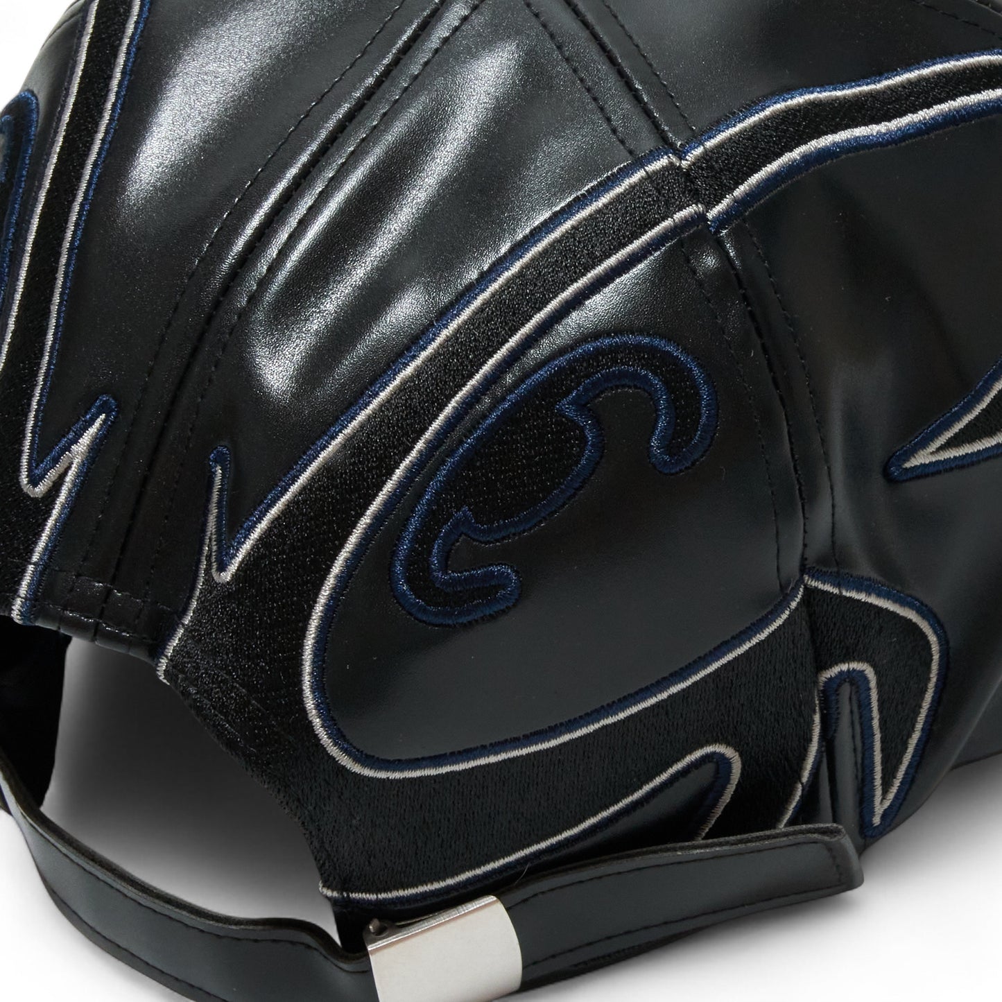 eNrOll Leather CAP / Black