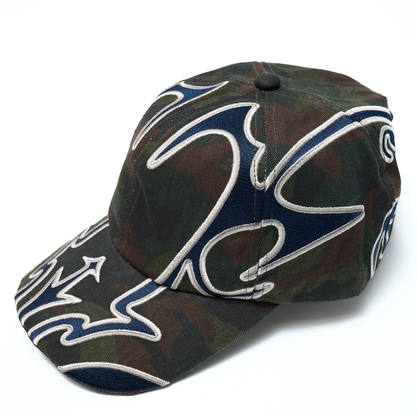 CPD "eNrOll" Cap / Dark Camo & Navy Embroidery