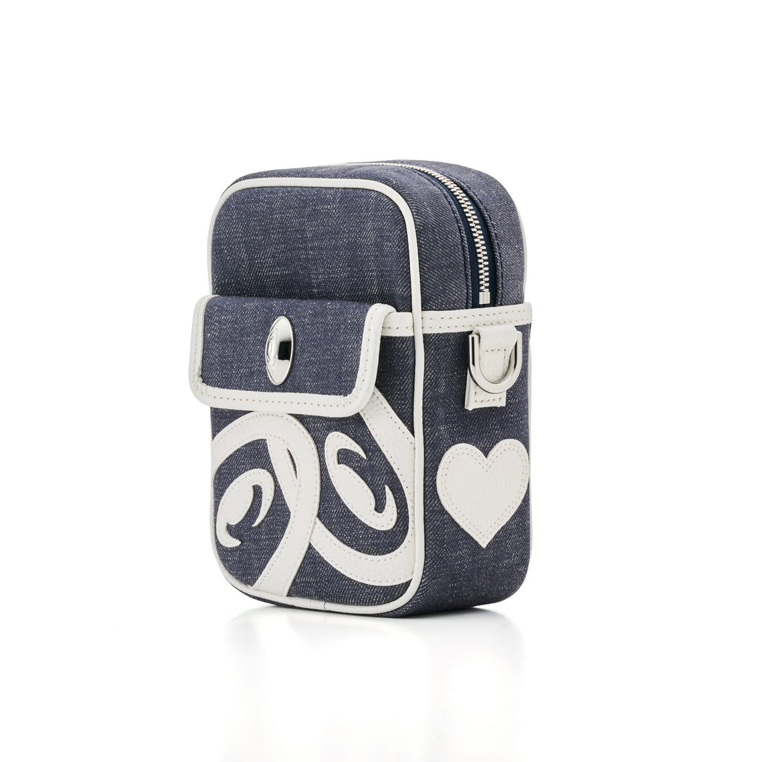 LOVE PATCH SHOULDER BAG 