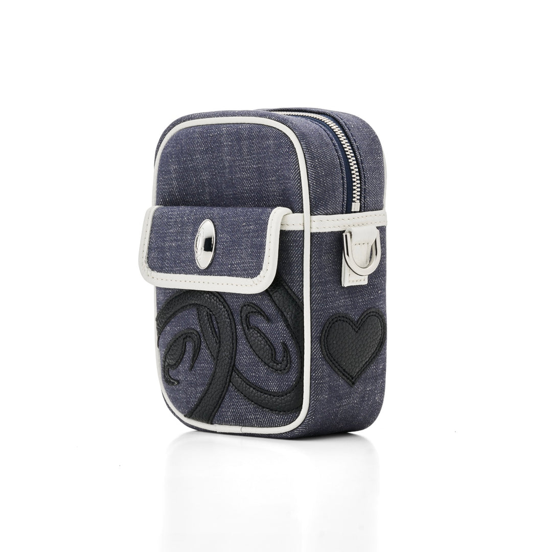 LOVE PATCH SHOULDER BAG 